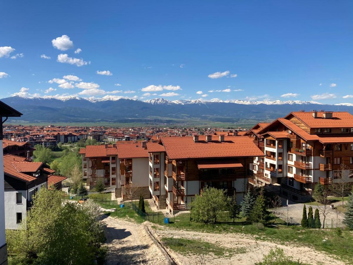 Mirabell Apartment Bansko - Mountain View & Fireplace Buitenkant foto