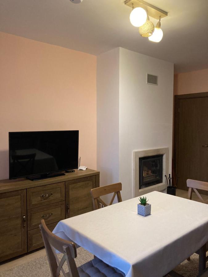 Mirabell Apartment Bansko - Mountain View & Fireplace Buitenkant foto
