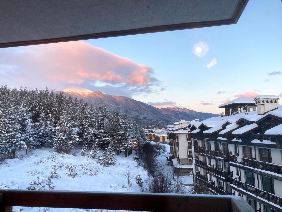 Mirabell Apartment Bansko - Mountain View & Fireplace Buitenkant foto