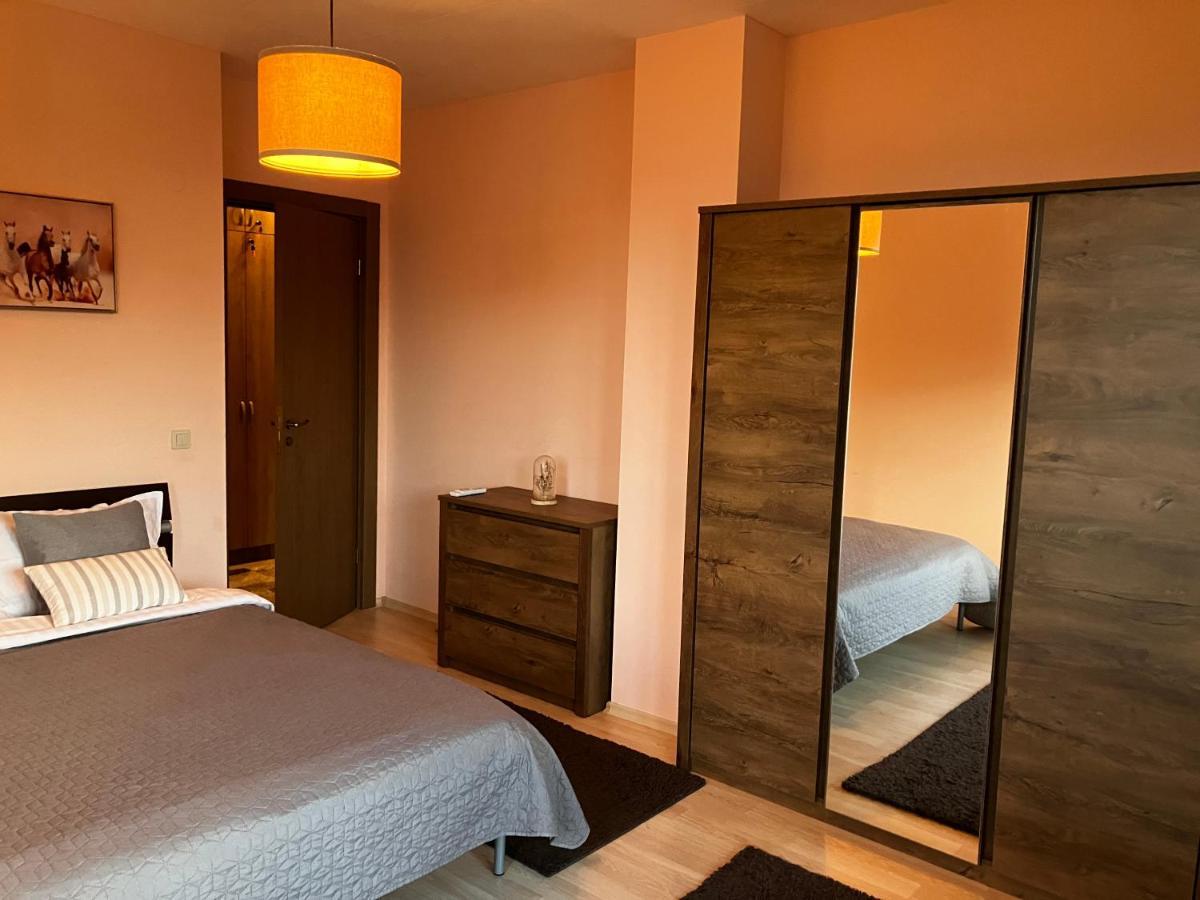 Mirabell Apartment Bansko - Mountain View & Fireplace Buitenkant foto