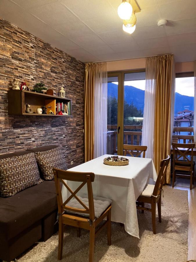 Mirabell Apartment Bansko - Mountain View & Fireplace Buitenkant foto